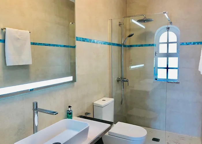 Вилла Luxury Casa Da Fonte - Private Heated Salt Pool